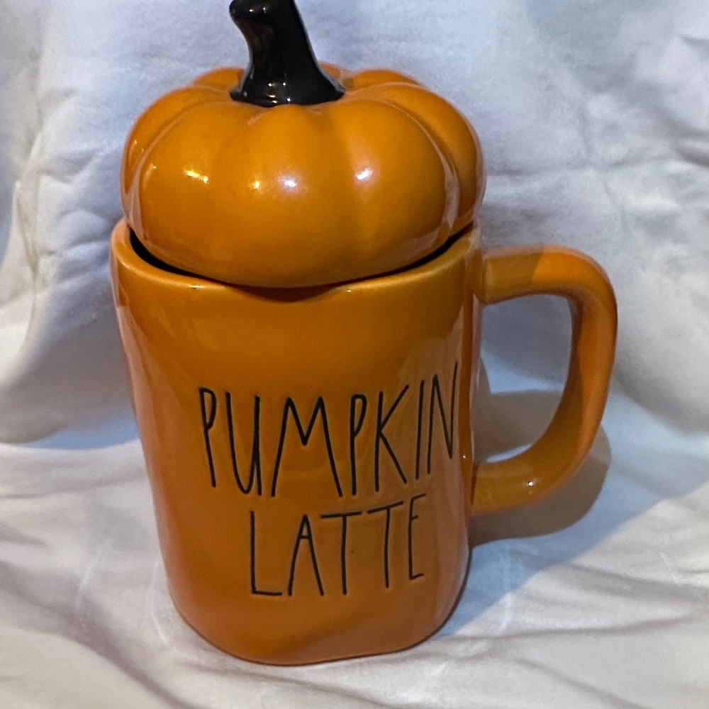 Rae Dunn Vibrant Orange Mug with Pumpkin Lid